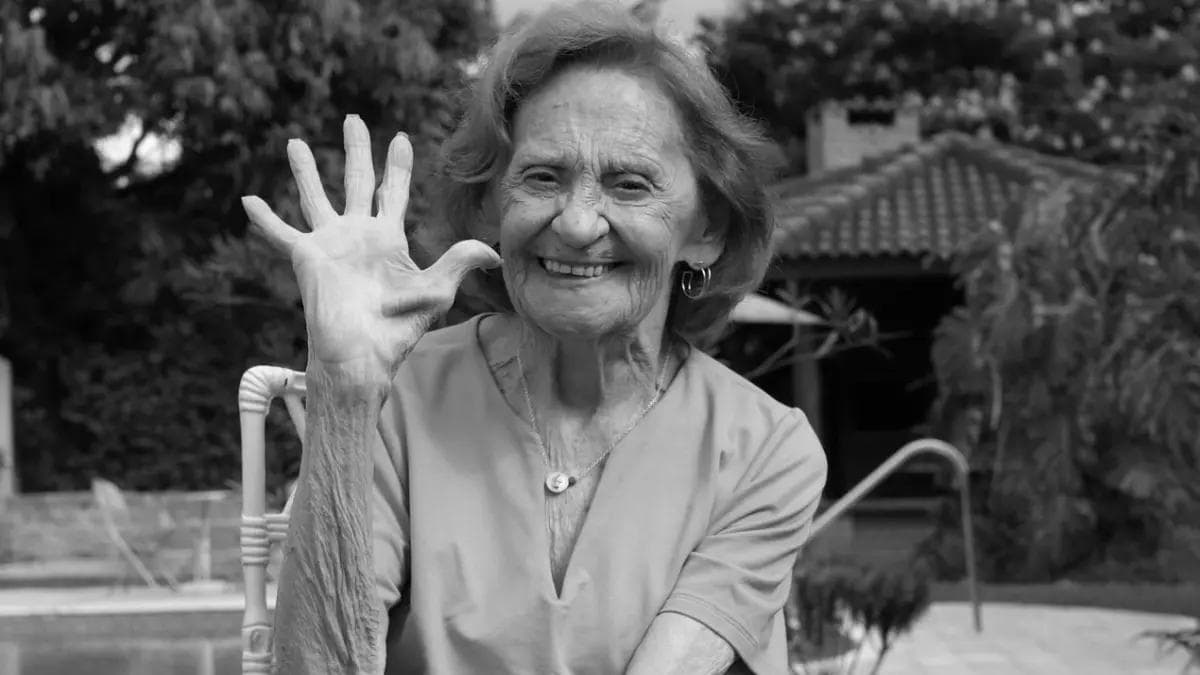 Laura Cardoso, ícone da televisão brasileira, morre aos 98 anos